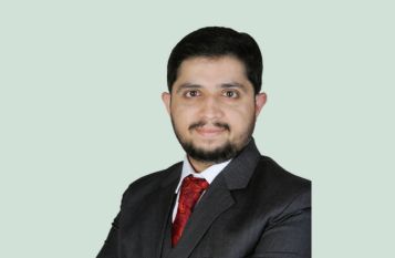 Dr Kunal Waghray
